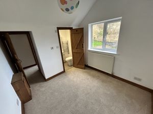 Photo 19- click for photo gallery